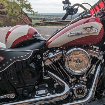 Hydra-Glide Motorcycle Helmet